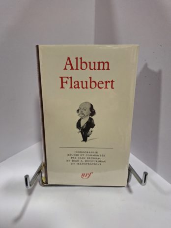 Album Flaubert – Gallimard 1972 – Relié cuir avec étui – 360 illustrations